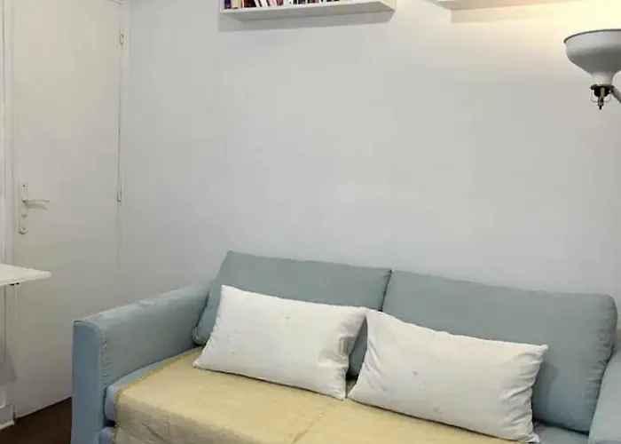 Petit Studio, Rue Daguerre Appartement Parijs