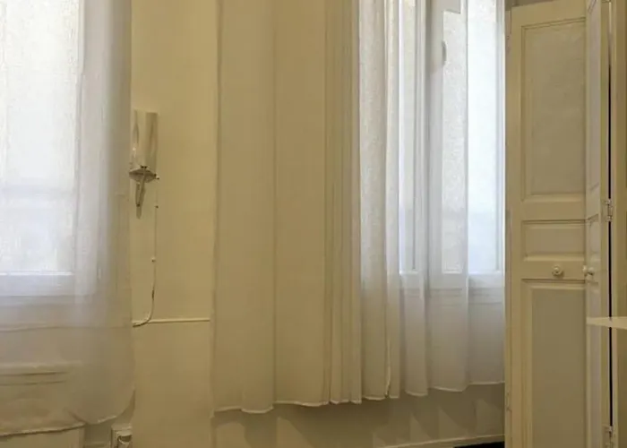 Petit Studio, Rue Daguerre Appartement *